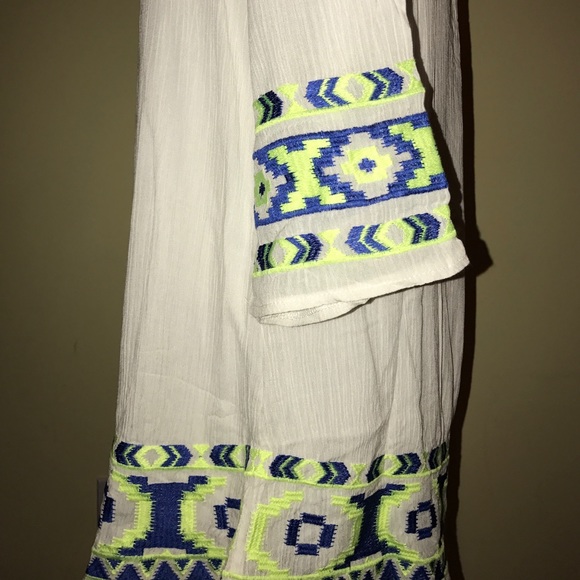 💵💵💵Last Chance White Summer Dress - Picture 3 of 4