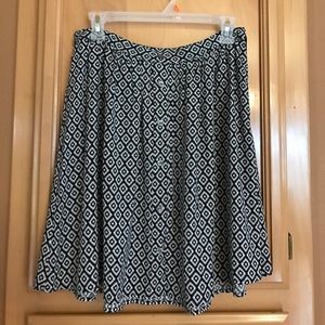 Loft geometric skirt