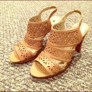 Adrienne Vittadini Sandals