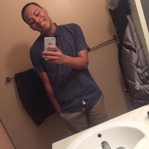 Meet your Posher, Nicholas