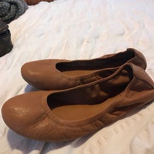 Tory Burch Eddie Flat size 9