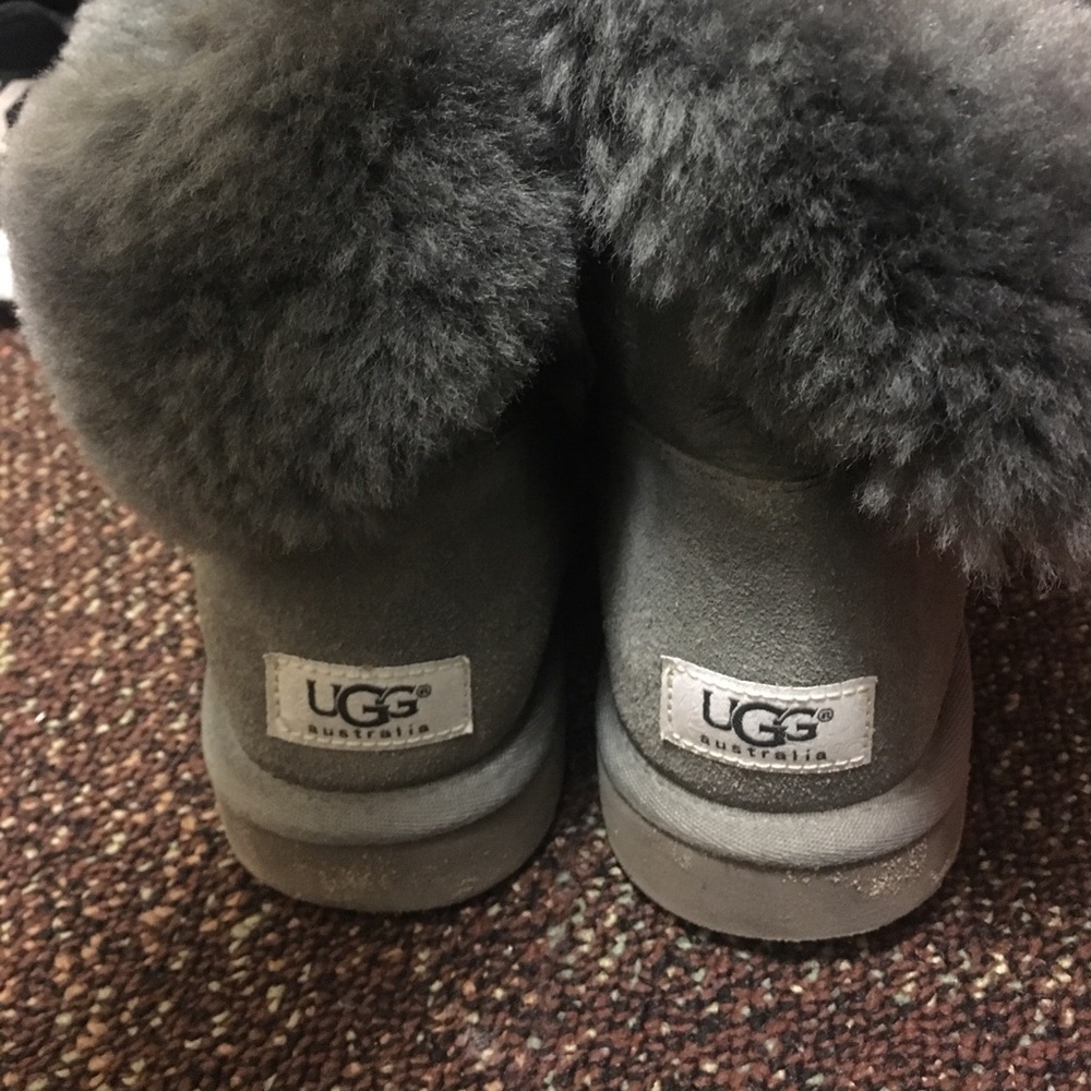 Gray Bailey Button Uggs