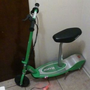 Meet your Posher, Deanna