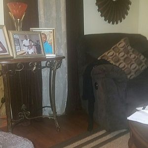 Meet your Posher, Cassandra