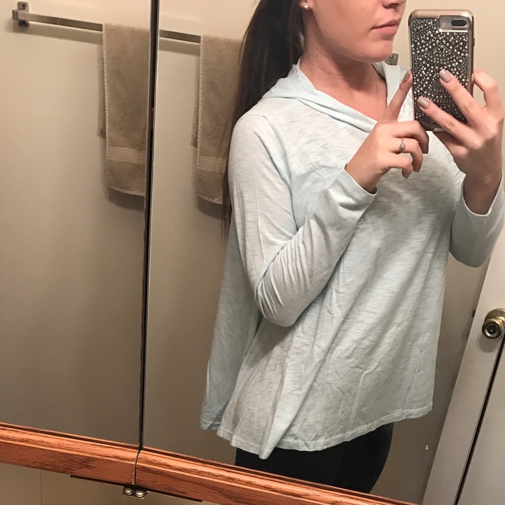 light weight sweat shirt
