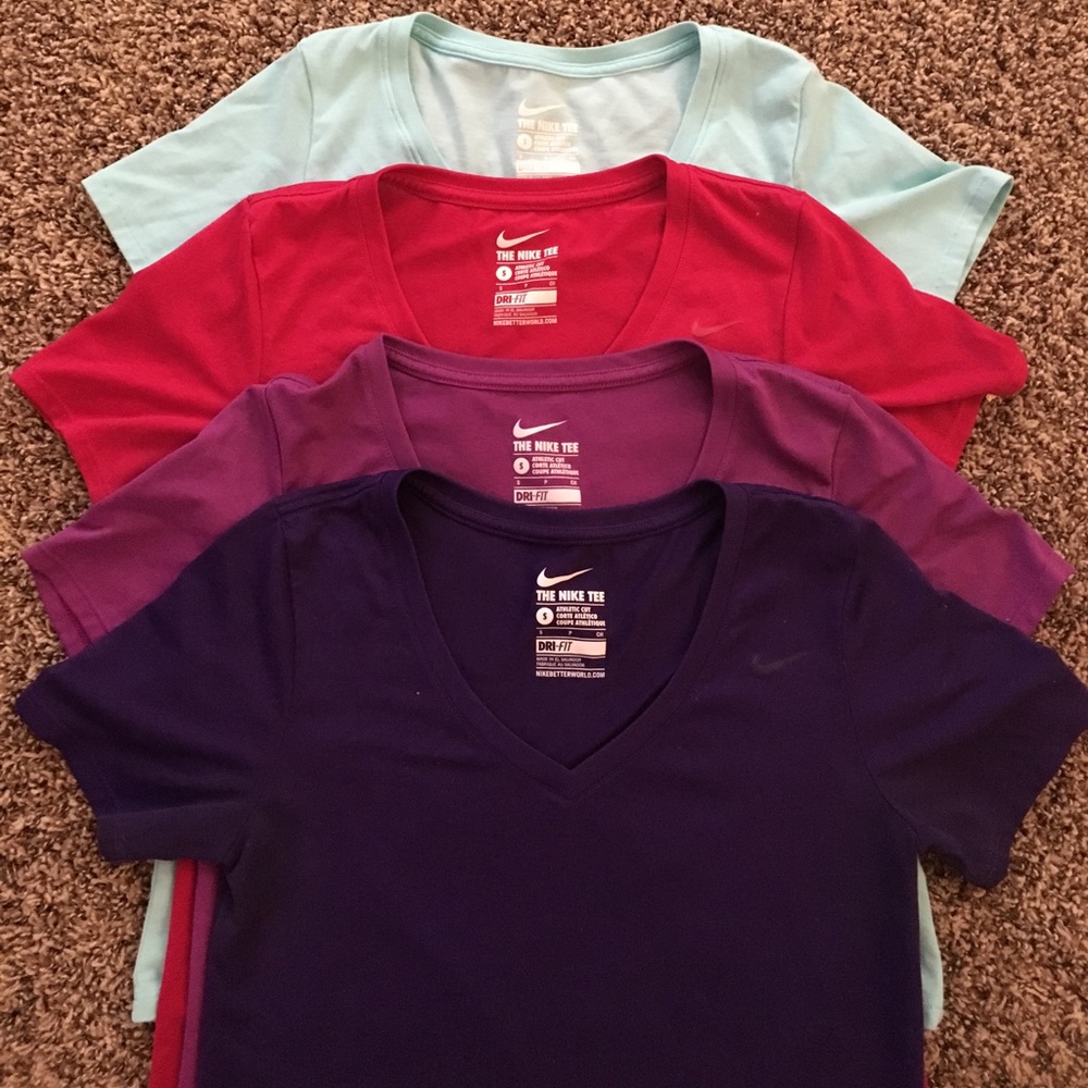 🎊 Nike Shirts 🎊