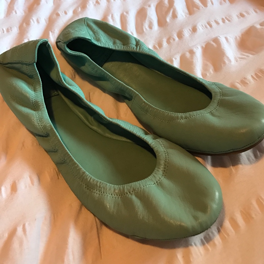 Tory Burch Eddie Flat size 9.5