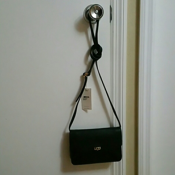 Nwt UGG BLK Rae Cross body bag - Picture 1 of 3