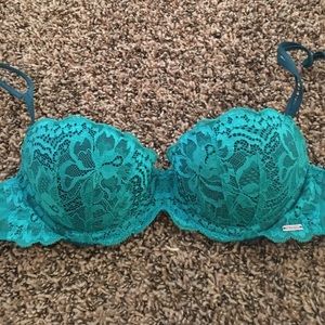 🚫 TRADED 🚫 💙NWOT PINK bra💙