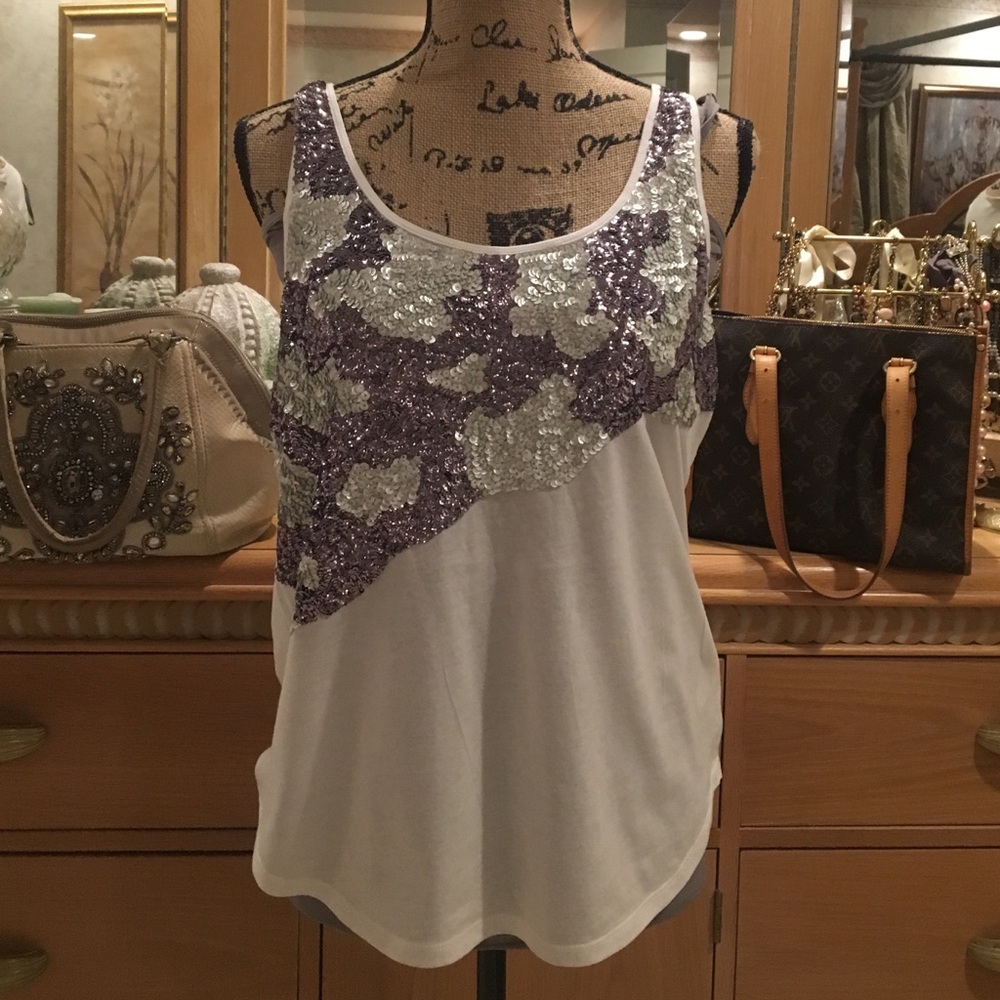Express size medium top!