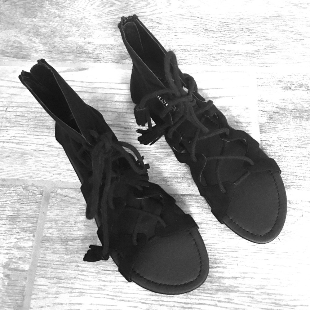 NWT Faux suede gladiator sandals