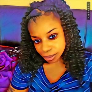 Meet your Posher, Gina