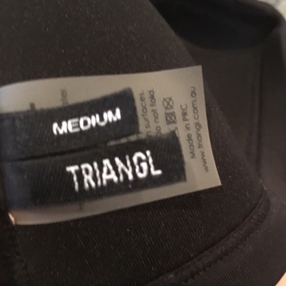 Authentic Triangl top - Picture 2 of 2