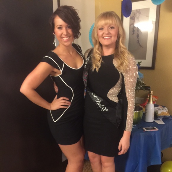 Meet your Posher, Allie - Picture 4 of 4