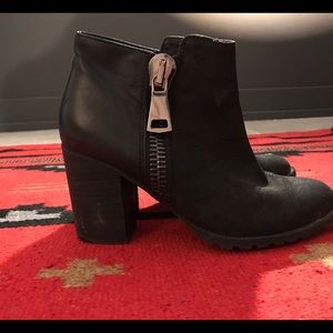 ALDO ankle boots