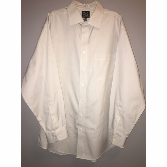 JOS A Banks Shirts - New JOS A Banks Long sleeve button down JOS A Banks Shirts - New JOS A Banks Long sleeve button down