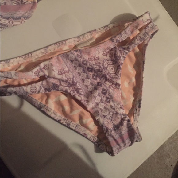 ONE DAY SALE Anthropologie L*SPACE bathing suit - Picture 2 of 4