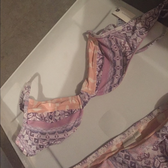 ONE DAY SALE Anthropologie L*SPACE bathing suit - Picture 3 of 4