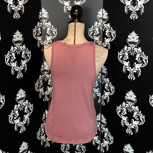 🍀 NWT! Super Cute Mauve Panda 🐼 Tank! - Picture 4 of 5