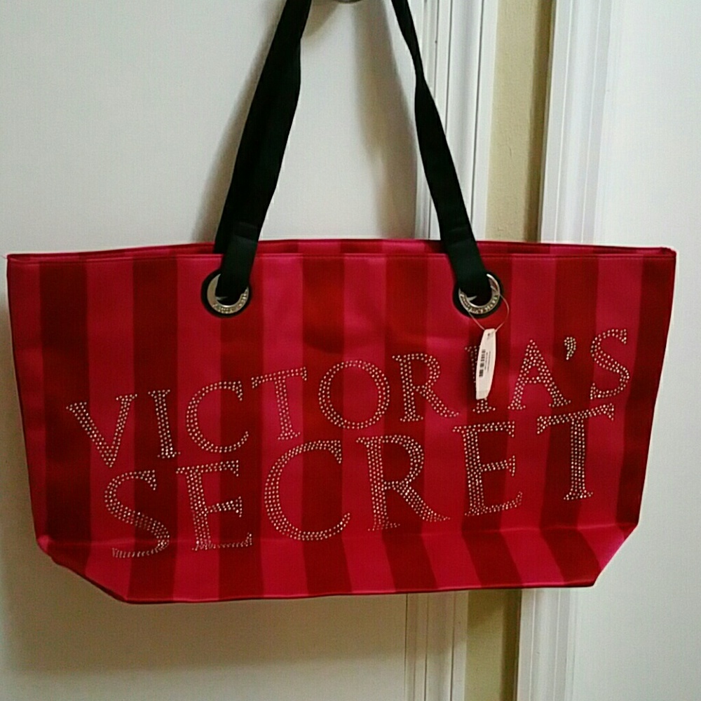 Victoria Secret Over Night Tote
