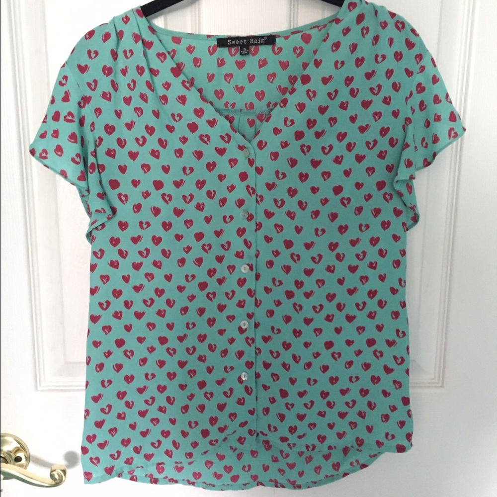 Sheet heart printed shirt