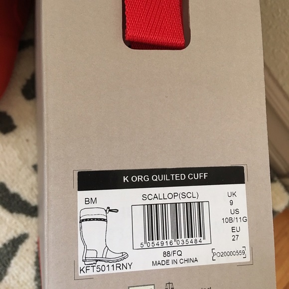 Hunter rain boot  size 9 - Picture 3 of 4