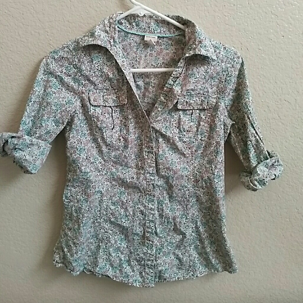 Pastel floral button up