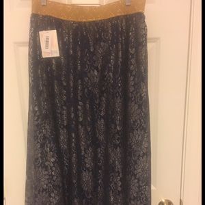 LuLaRoe Elegant Lucy Skirt. Size L. NWT.
