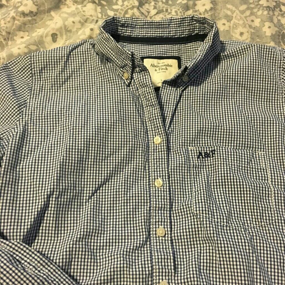 Abercrombie & Fitch blue checkered button down