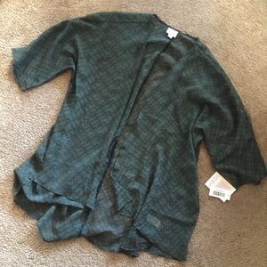Stunning M LuLaRoe Lindsay Kimono BNWT