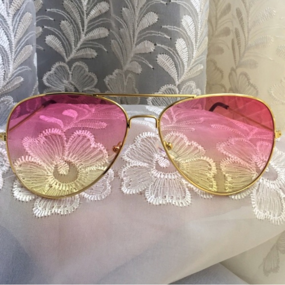 🌸Pink & Yellow🌼 Ombré Aviators - Picture 3 of 4