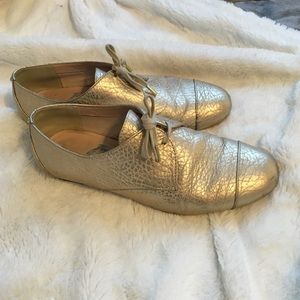 Ted backer gold oxfords