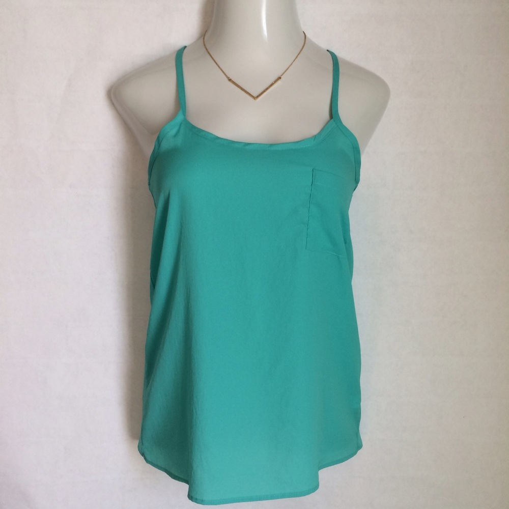 Everly racerback tank top NWT