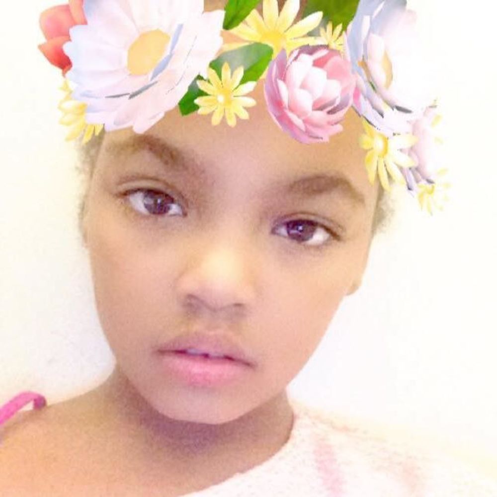 Meet your Posher, Nina