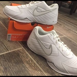 Men's Nike Air Baseline Low