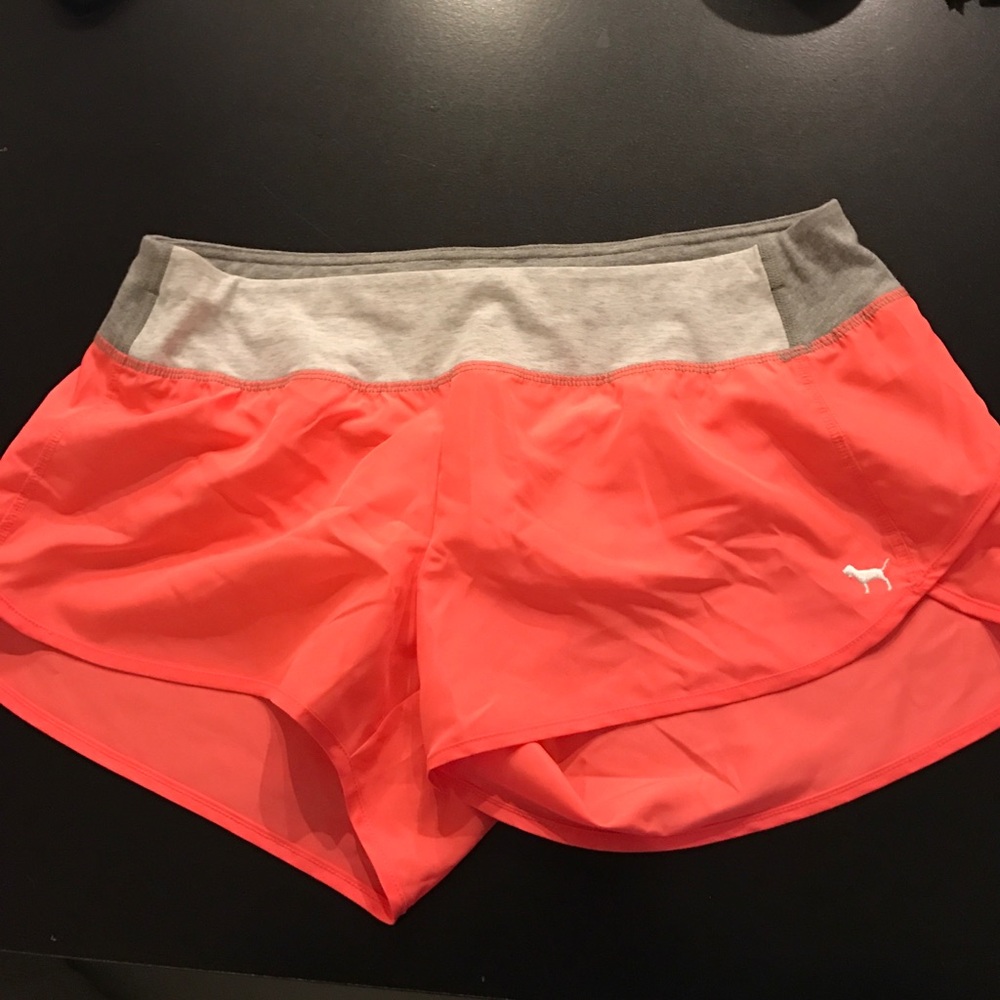 SOLD ON EBAY Pink jogging short