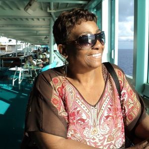 Meet your Posher, Sylvia