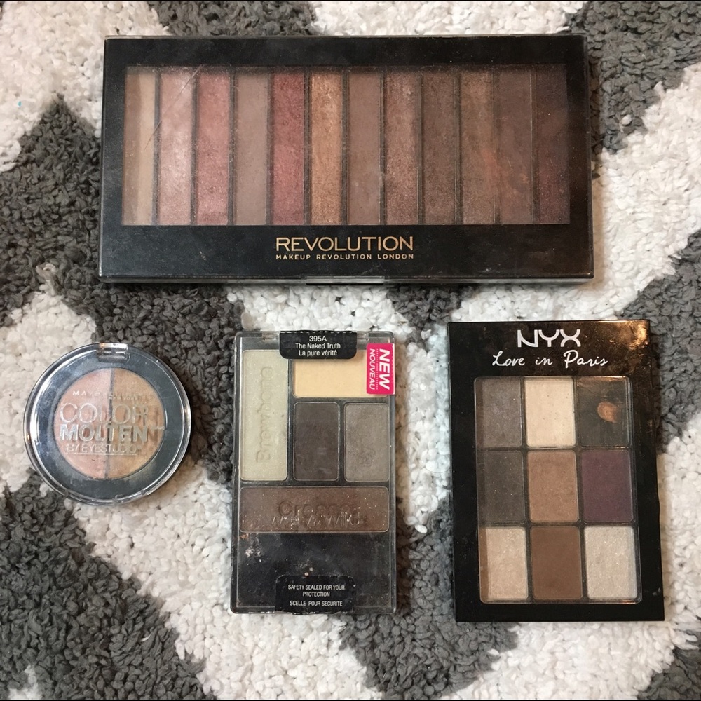 Eyeshadow bundle