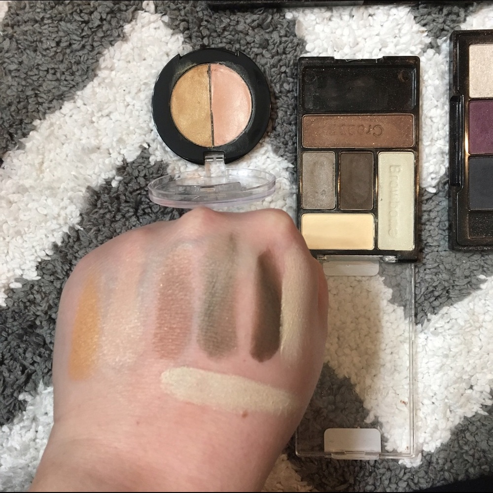 Eyeshadow bundle - Picture 3 of 4