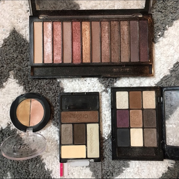 Eyeshadow bundle - Picture 2 of 4