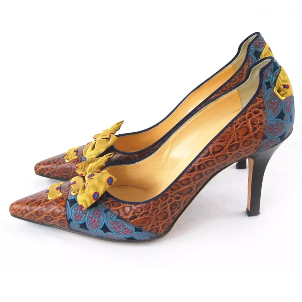 Cole Haan Paisley Fabric and Croc Pump Sz7