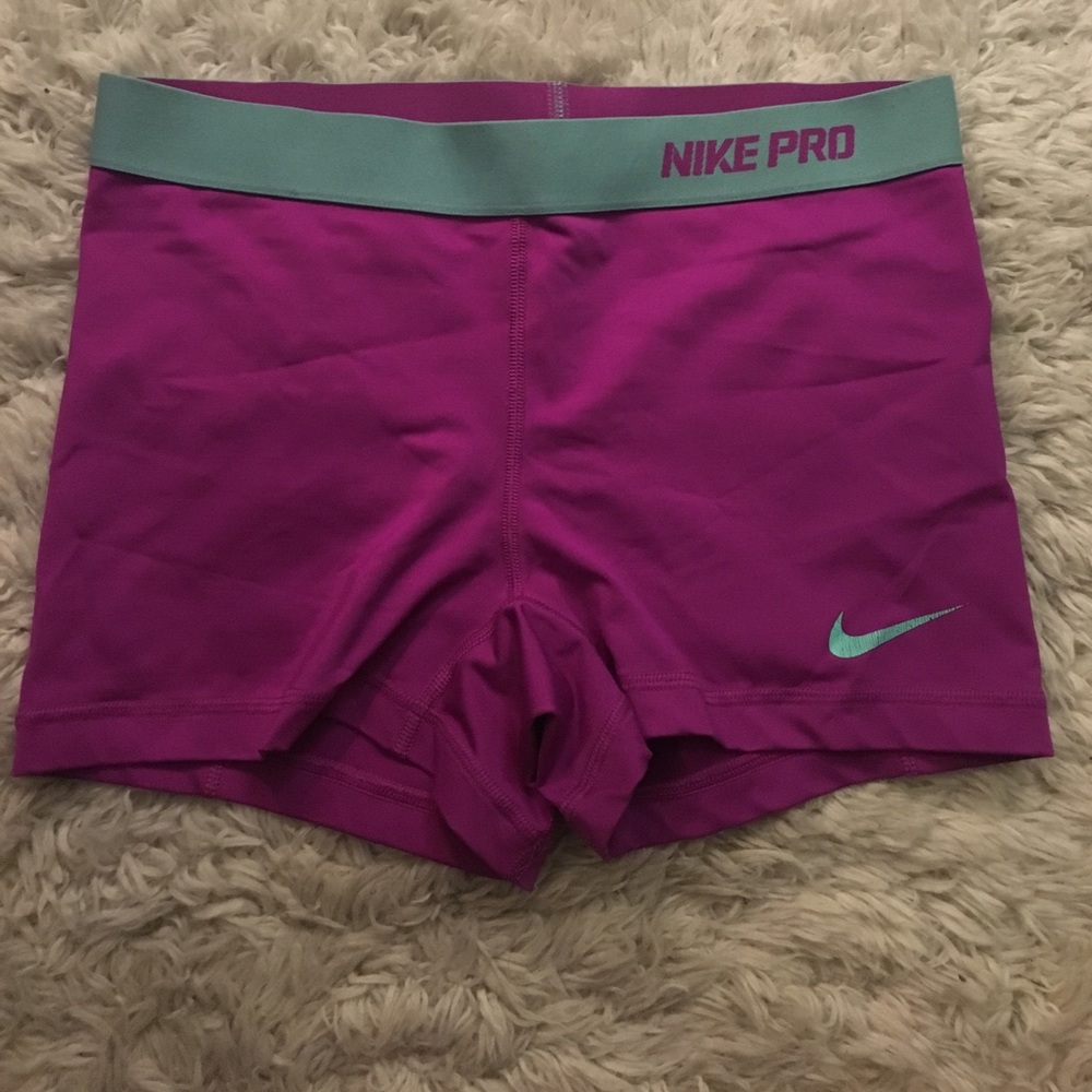 Women's Nike Pro
