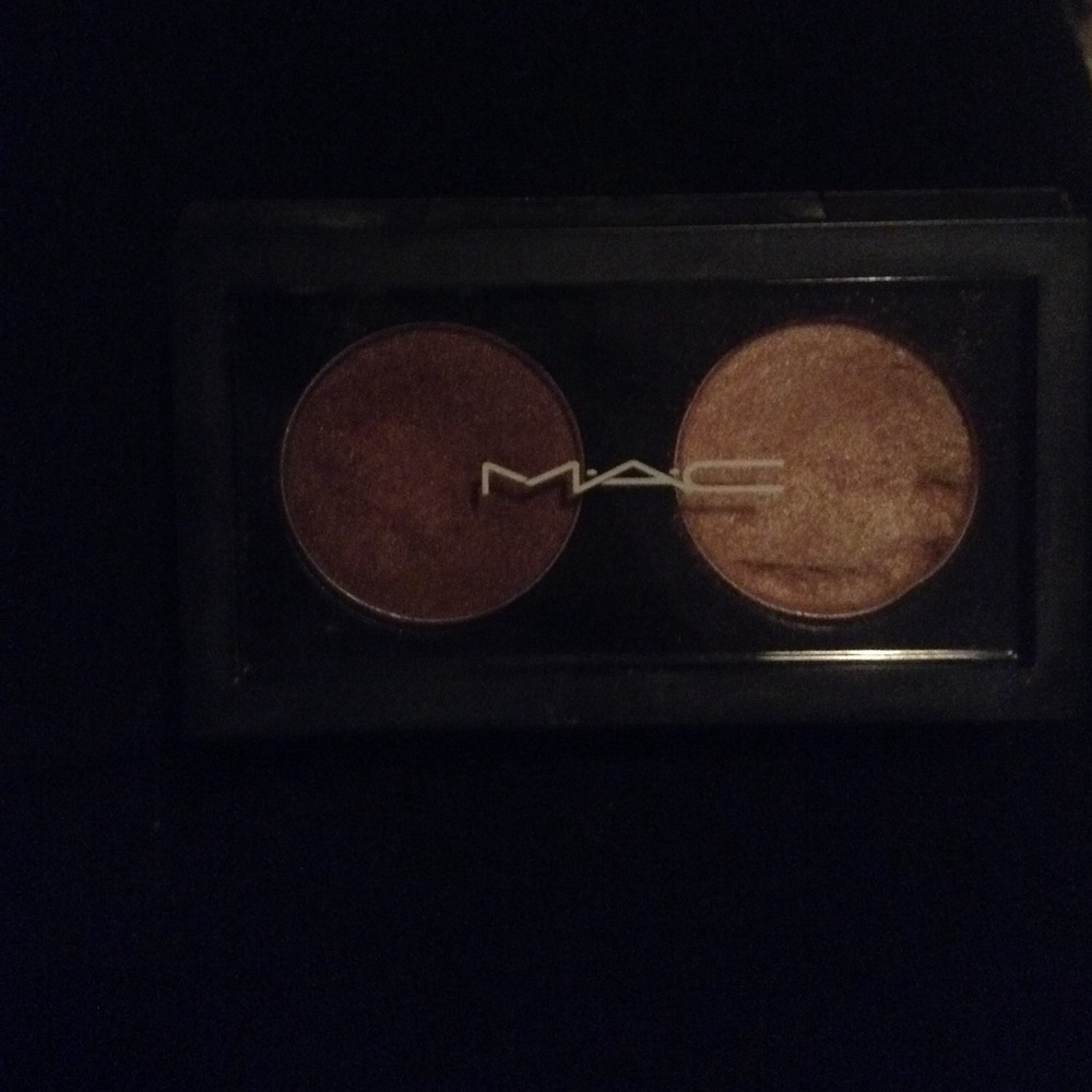 Mac all that glitters and twinks duo