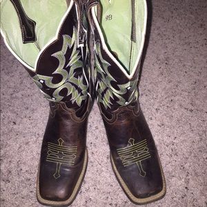 Ariat Tombstone boots
