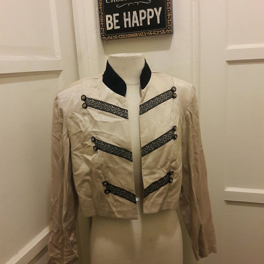Crop jacket