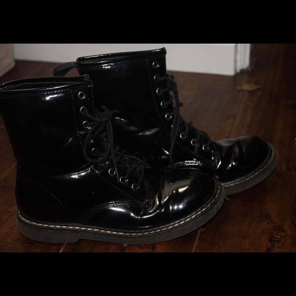 Dr. Martens Combat Boots