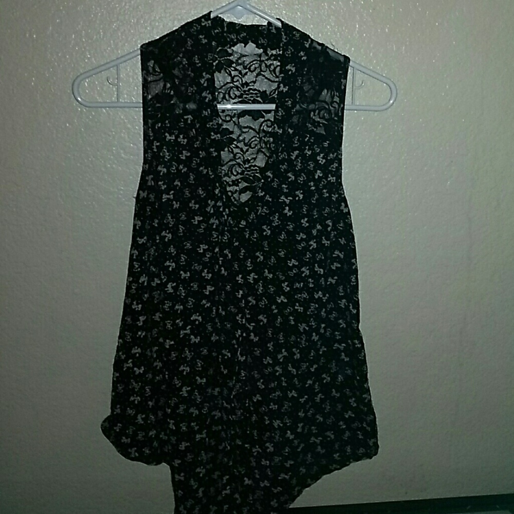 Bow chiffon tank