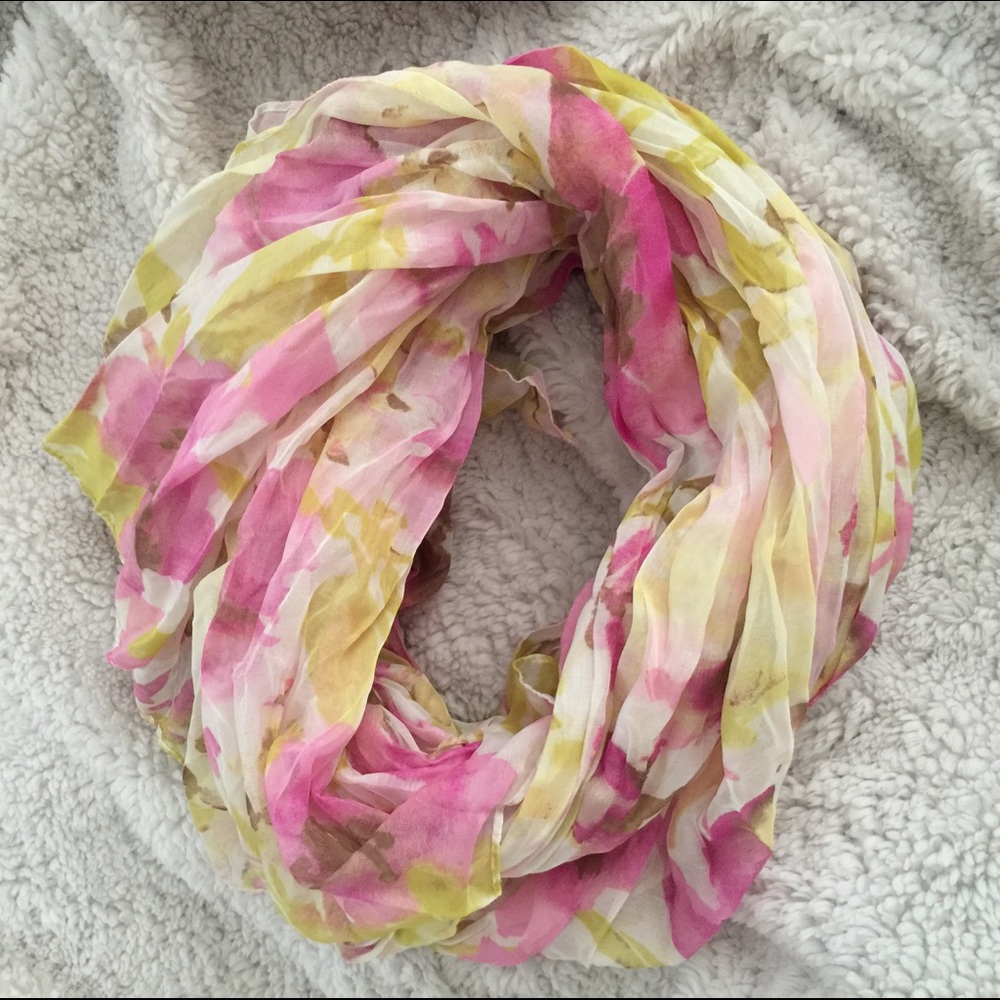 The Loft Scarf | Floral Pastels