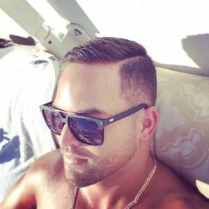 Meet your Posher, Anthony