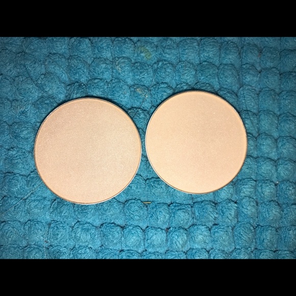 Anastasia Beverly Hills pans - Picture 1 of 2